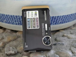 三星ST1000数码相机 昔日潮流与现代展示的视觉档案